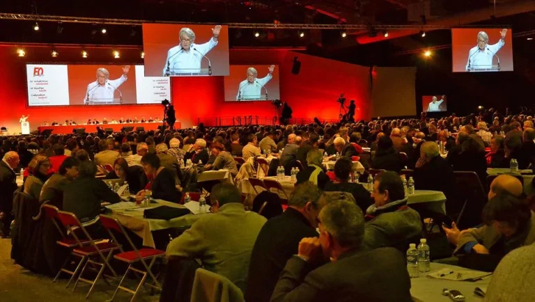 Délégués syndicaux FO Coca-Cola réunis en salle de congrès