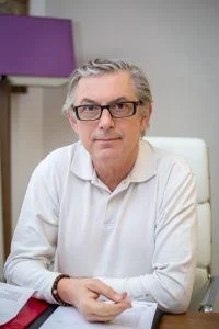 Portrait de Dejan, militant FGTA-FO, engagé pour les droits des salariés.