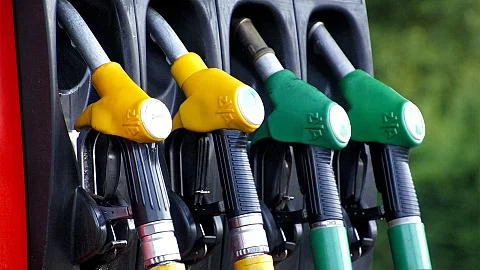 Illustration des prix du carburant et revendications salariales FO.