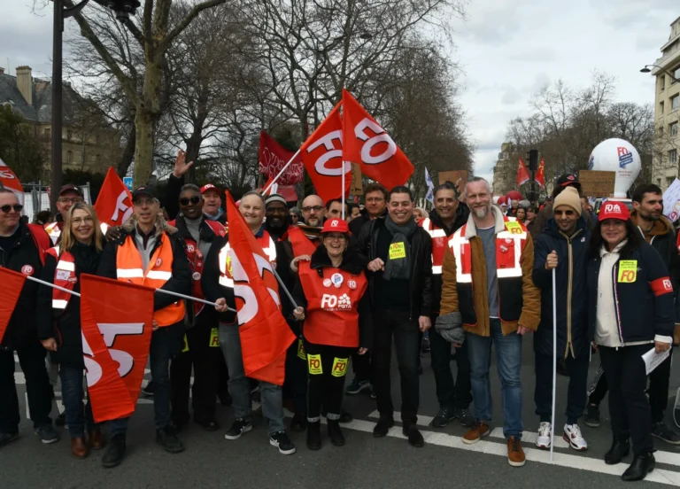 Manifestation FO contre la réforme des retraites, déni démocratique.