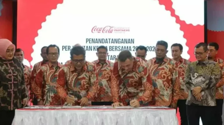 Coca-Cola Europacific Partners et représentants syndicaux pour l'accord Indonésie.